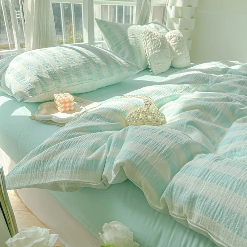 THL1035 Ultra Soft and Breathable with Elegant Pastel Stripe Print Luxury Duvet Cover Set (F)
