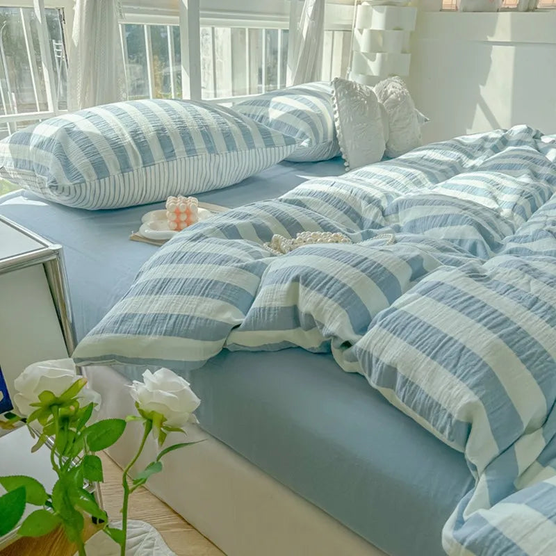 THL1035 Ultra Soft and Breathable with Elegant Pastel Stripe Print Luxury Duvet Cover Set (A)