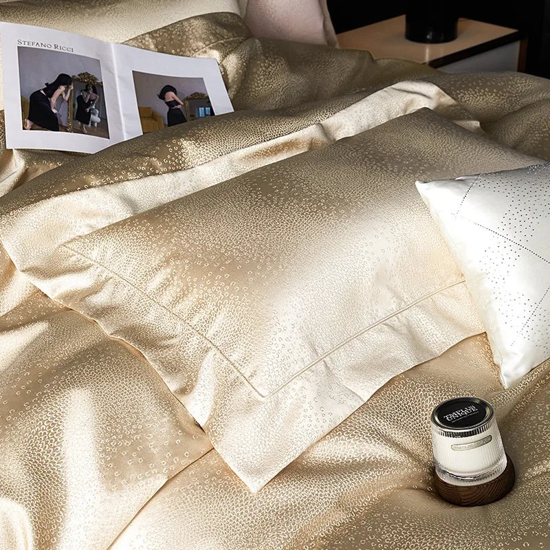 THL1053 Egyptian Cotton Luxury Silk-Like Bedding Comforter & Bed Sheet (A)