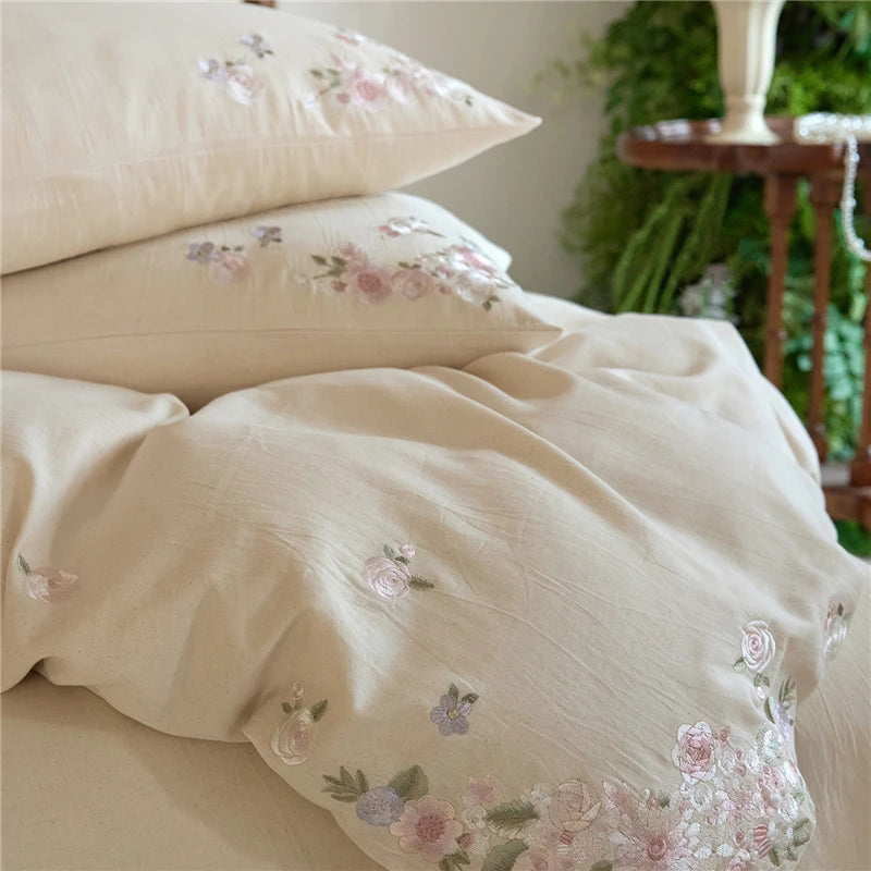 Double bed size 600TC Linen Cotton Blend Luxury Soft floral Embroidery Bedding Set includes duvet cover, sheet and pillowcases