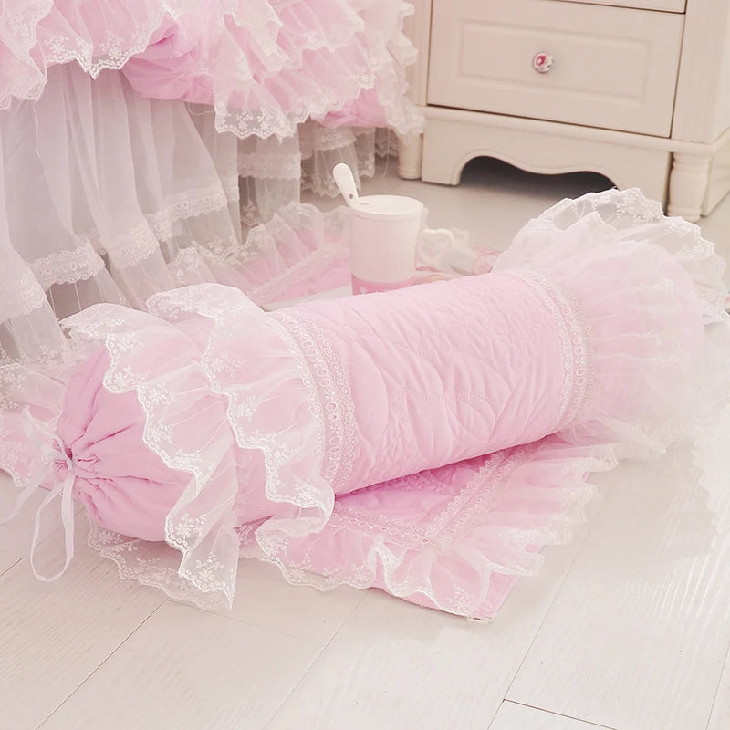THL1039 Luxurious 100% Cotton Thick Quilted Lace Bedding Set Elegant Wedding & Royal Hotel Home Decor (A)