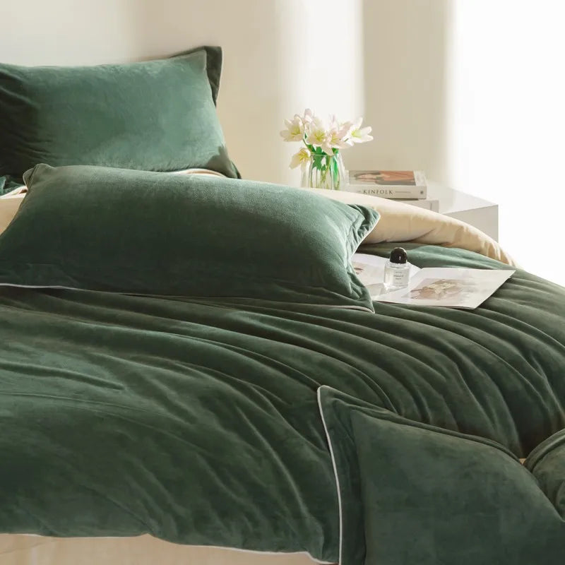 Queen size Dark Green 500TC Reversible Fluffy Microfiber Duvet Cover Set with Sheets and Pillowcases