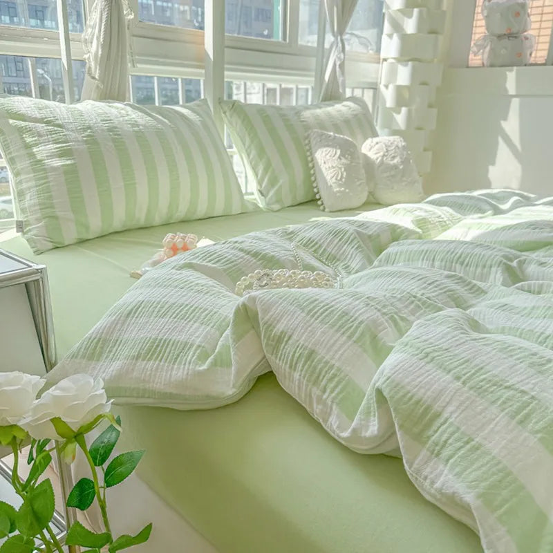 THL1035 Ultra Soft and Breathable with Elegant Pastel Stripe Print Luxury Duvet Cover Set (B)