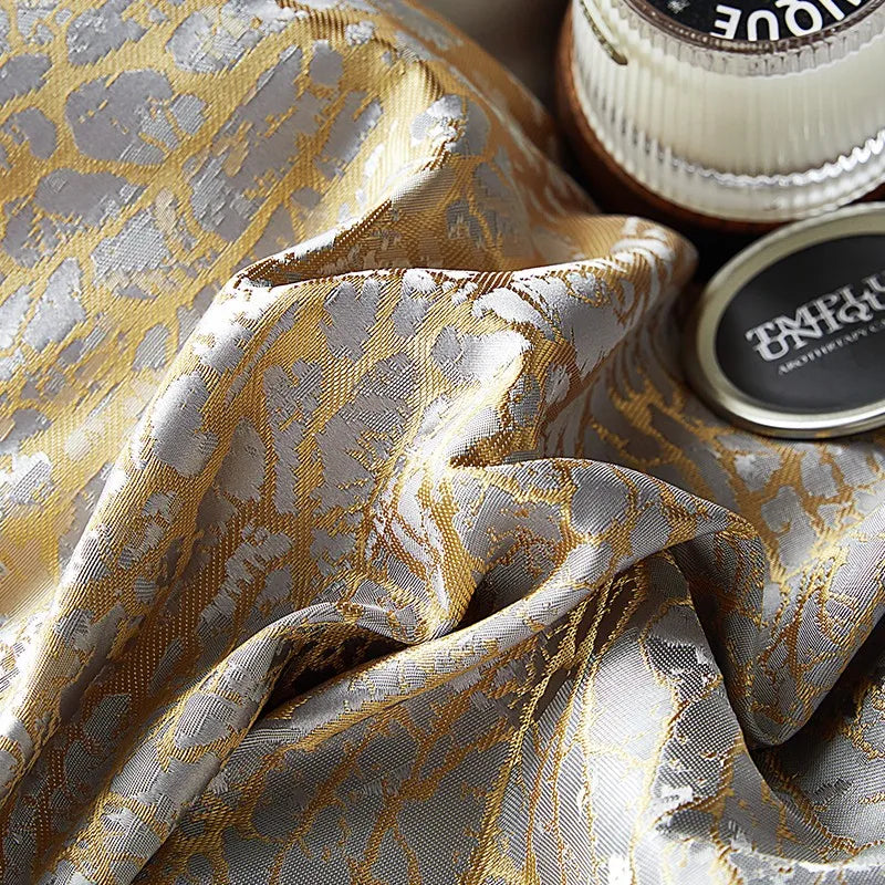 THL1053 Egyptian Cotton Luxury Silk-Like Bedding Comforter & Bed Sheet (C)