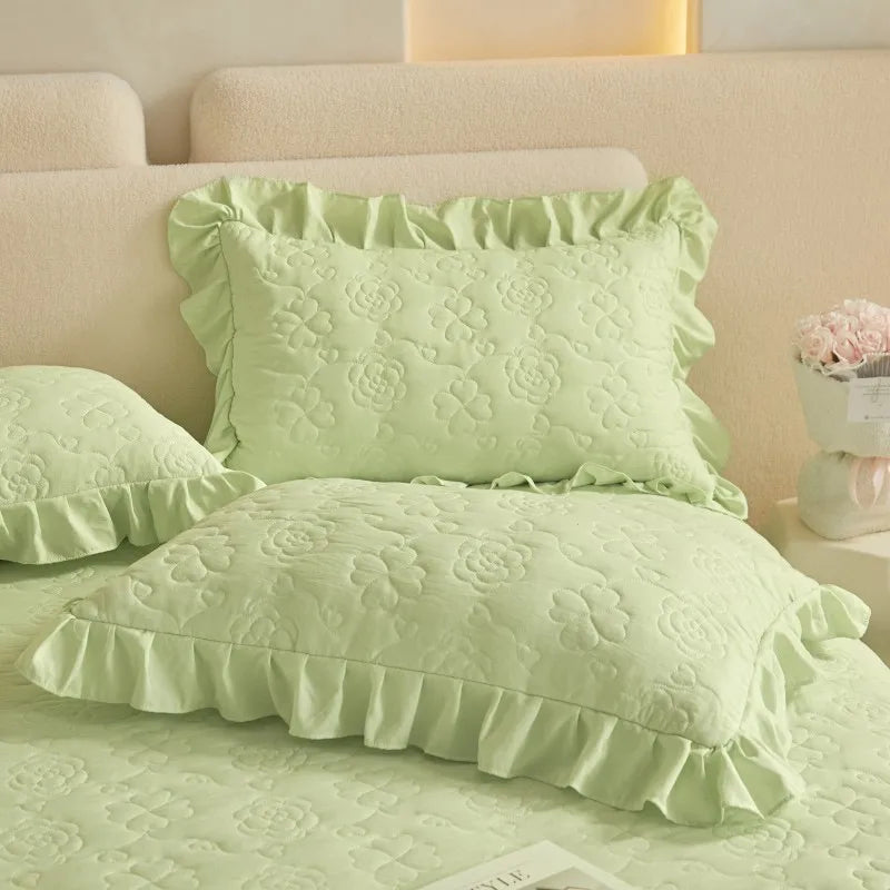 luxury bed sheets Quilted Floral Embossed Lace Bedding Set - Green