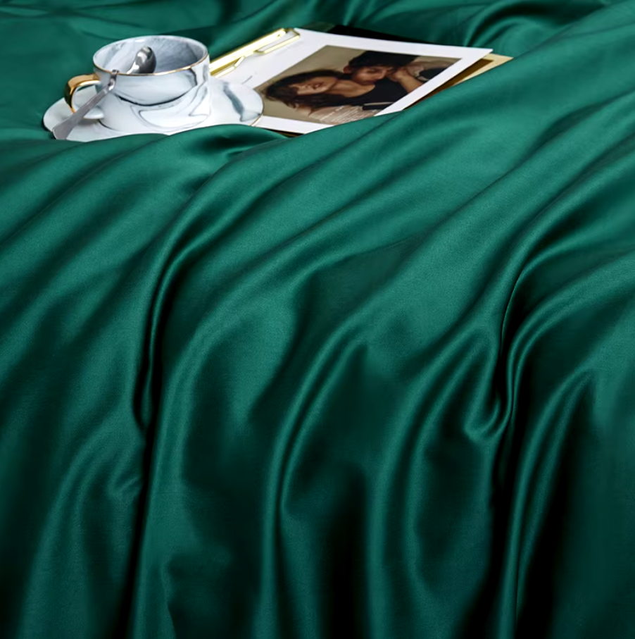 silk bed sheets  Silky Soft Pure Egyptian Cotton Bedding Set - Green